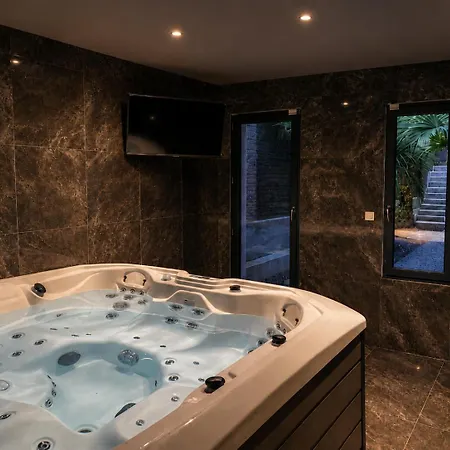D'exception Avec Spa, Sauna & Piscine Chauffee - 20mn Montpellier Villa