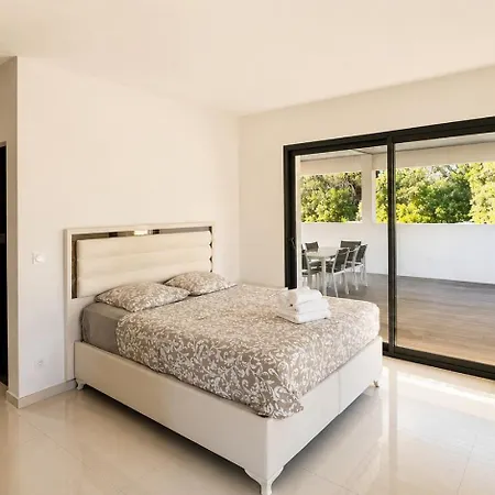D'exception Avec Spa, Sauna & Piscine Chauffee - 20mn Montpellier Beaulieu (Herault)